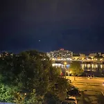 Danube View With Terrace شقة بودابست