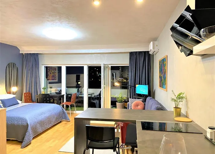 Danube View With Terrace Appartamento